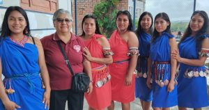 La experiencia de la Hna. Betsy Parra en el Alto Marañón evidencia el aporte de las congregaciones religiosas y de Fe y Alegría al acompañamiento integral de jóvenes Awajún y Wampis que acceden a educación superior en la Amazonía peruana.