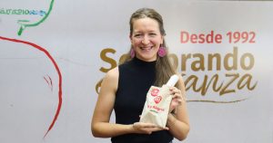 Bénédicte Marie Gabrielle Baechtold, representación de la Asociación Semillas de Conciencia – Suiza