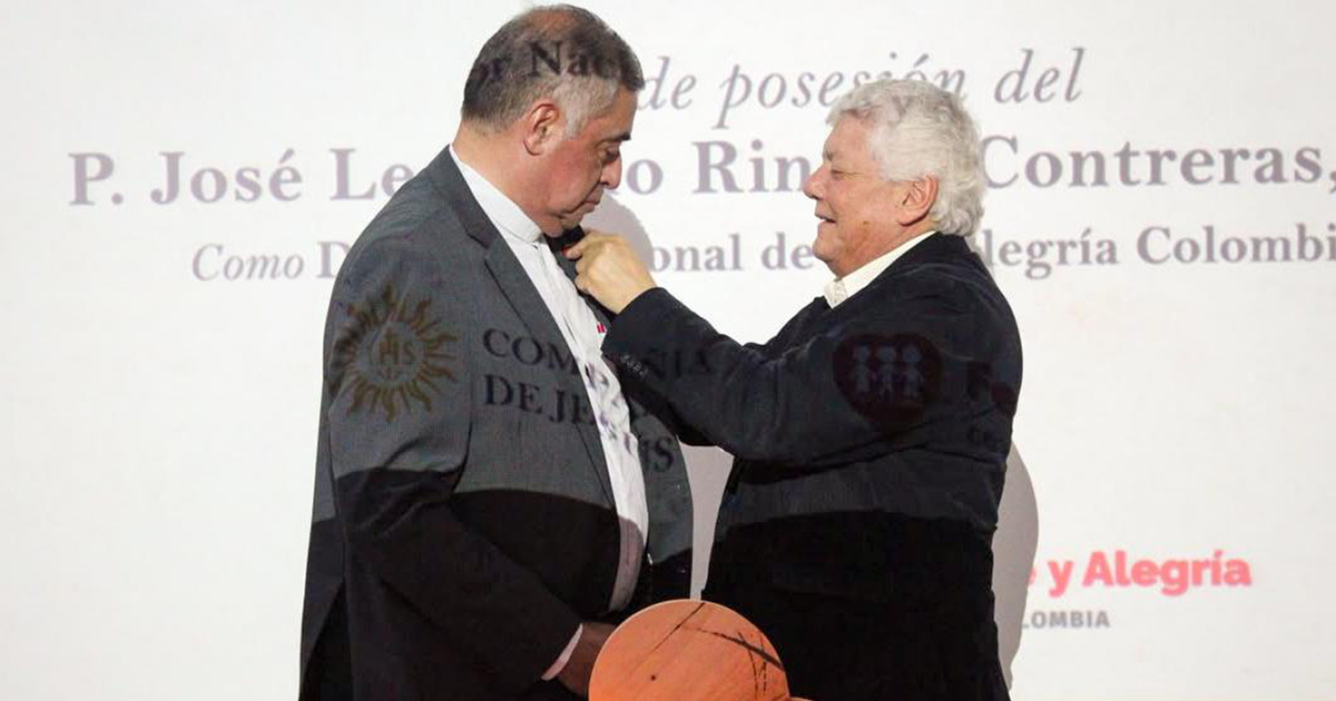Fotografía: Fe y Alegría colombia. Posesión nuevo directo Nacional.